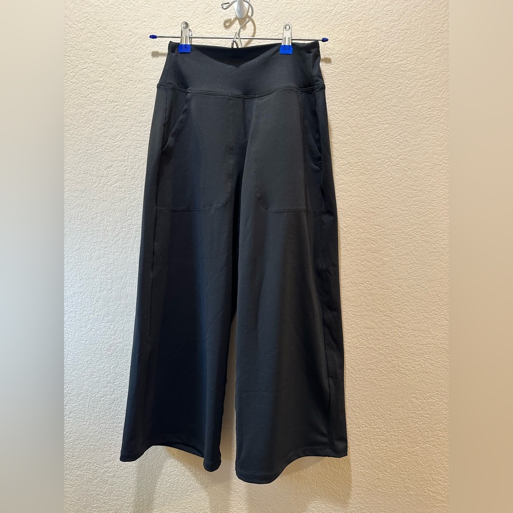 Baleaf Leggings Women’s Black XS Athletic Workout Yoga Pants Pockets NWT